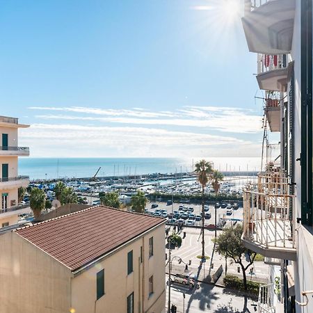 Palazzo Galeoni Luxury Suites Salerno Eksteriør bilde