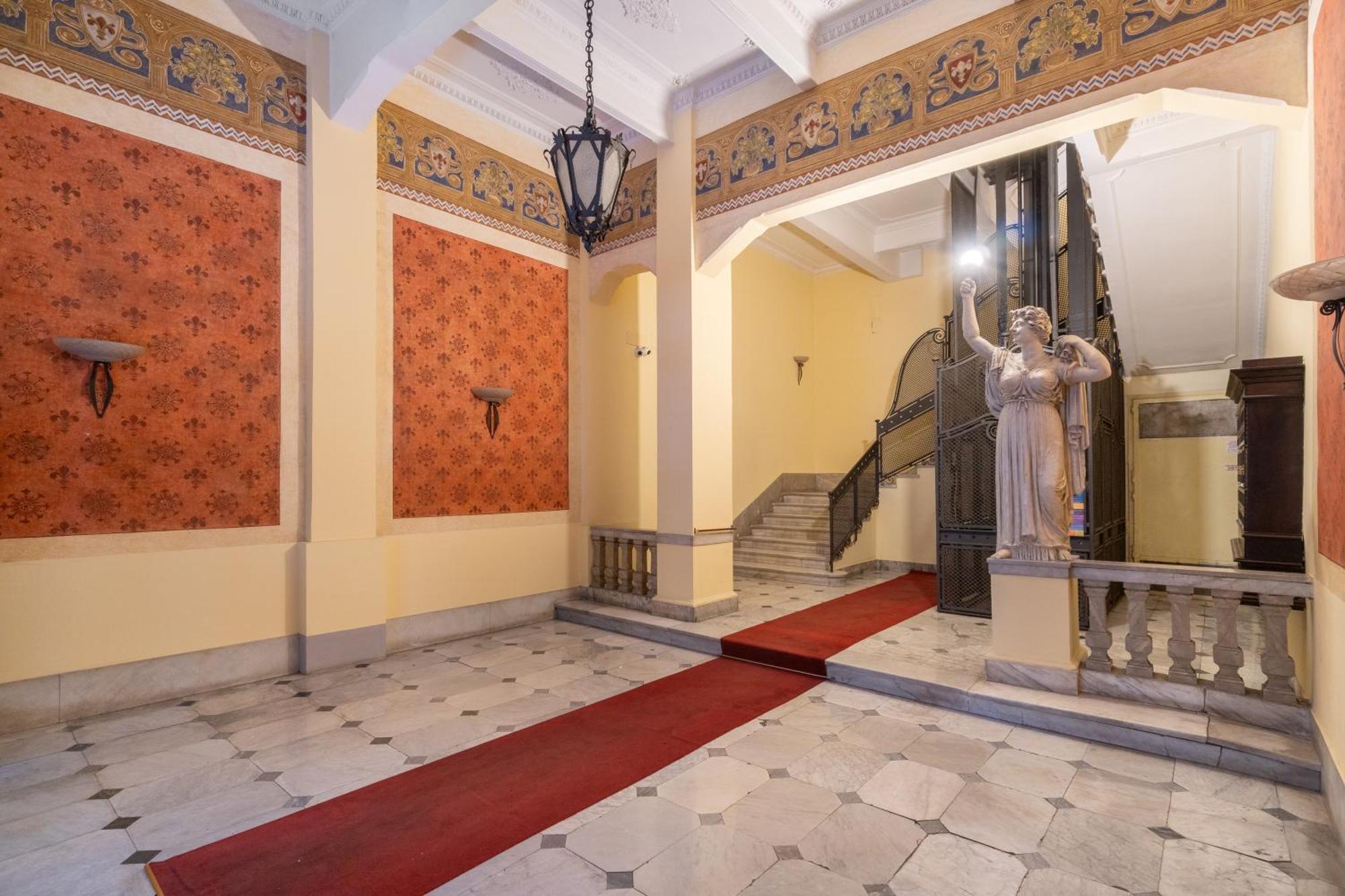 Palazzo Galeoni Luxury Suites Salerno Eksteriør bilde